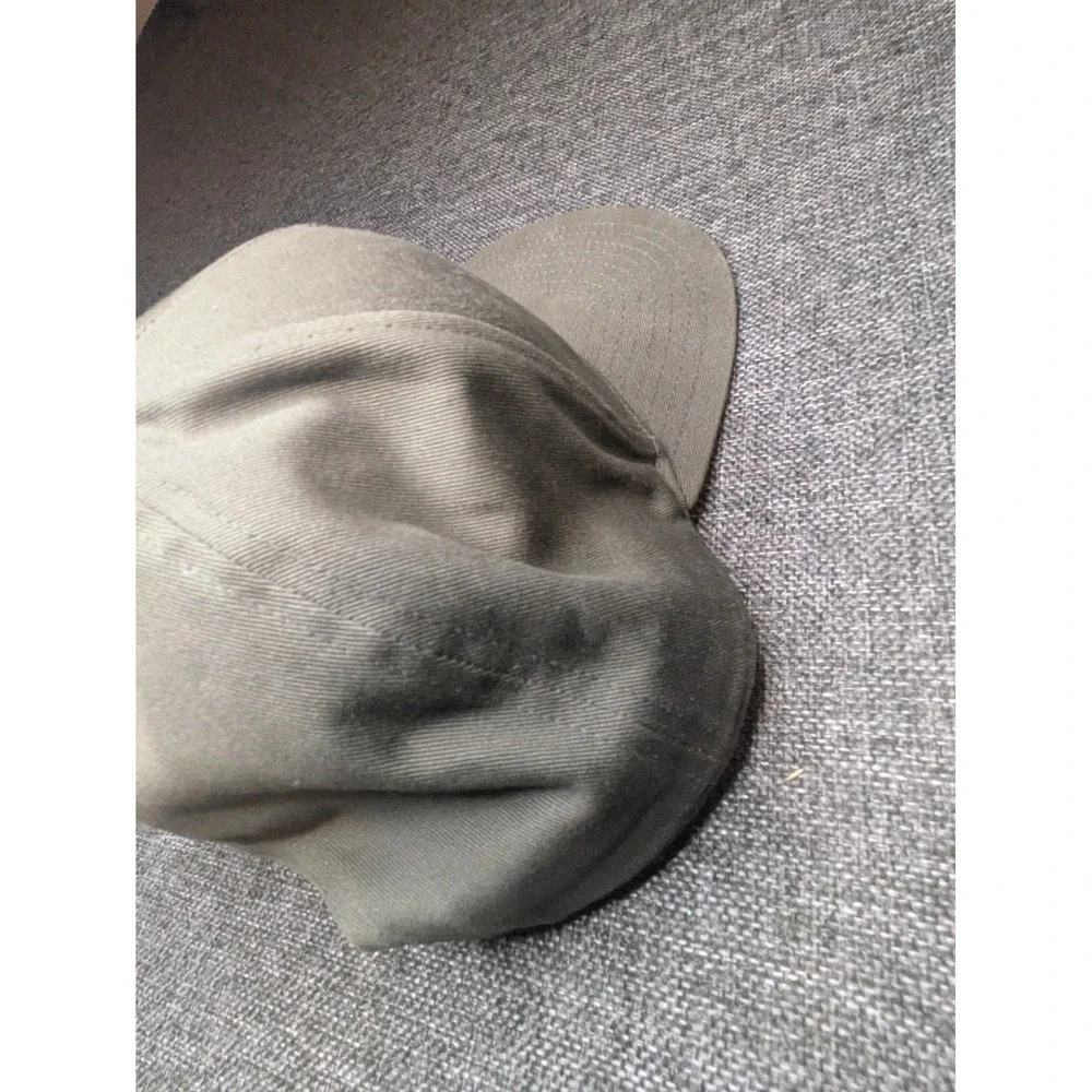 Mountain Hardwear Gray Snapback Hat Outdoor Logo Hiking‎ Cap Men's One Size